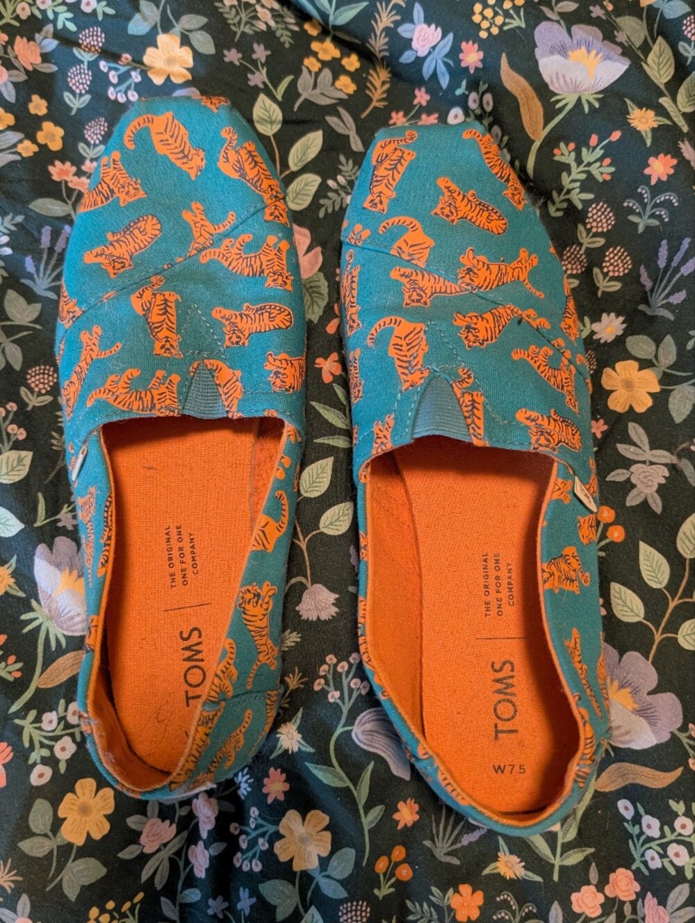 TOMS Tiger Print Canvas Slip-Ons - Teal/Orange